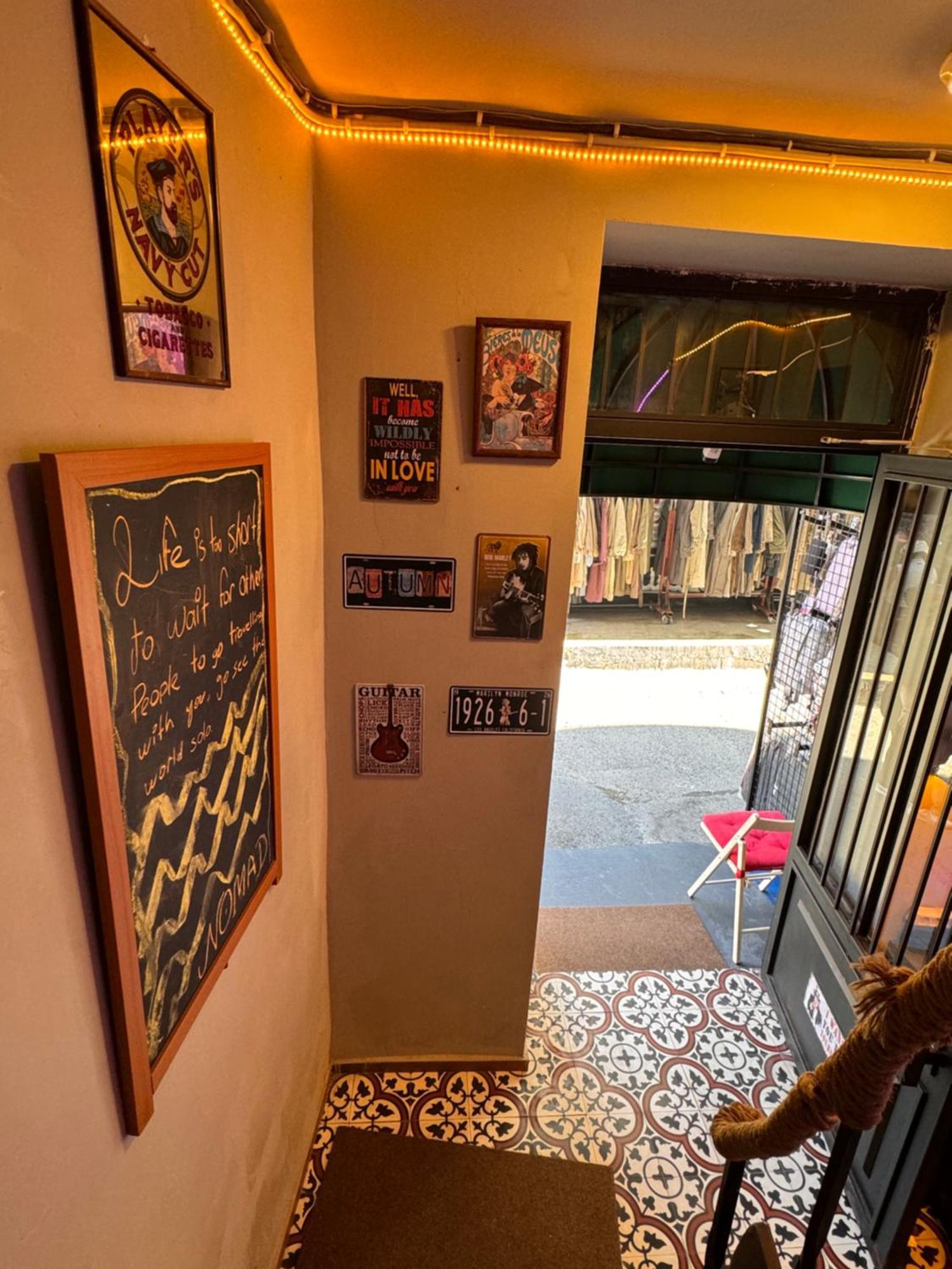 Nomad Hostel Karakoey Istanbul Exterior foto